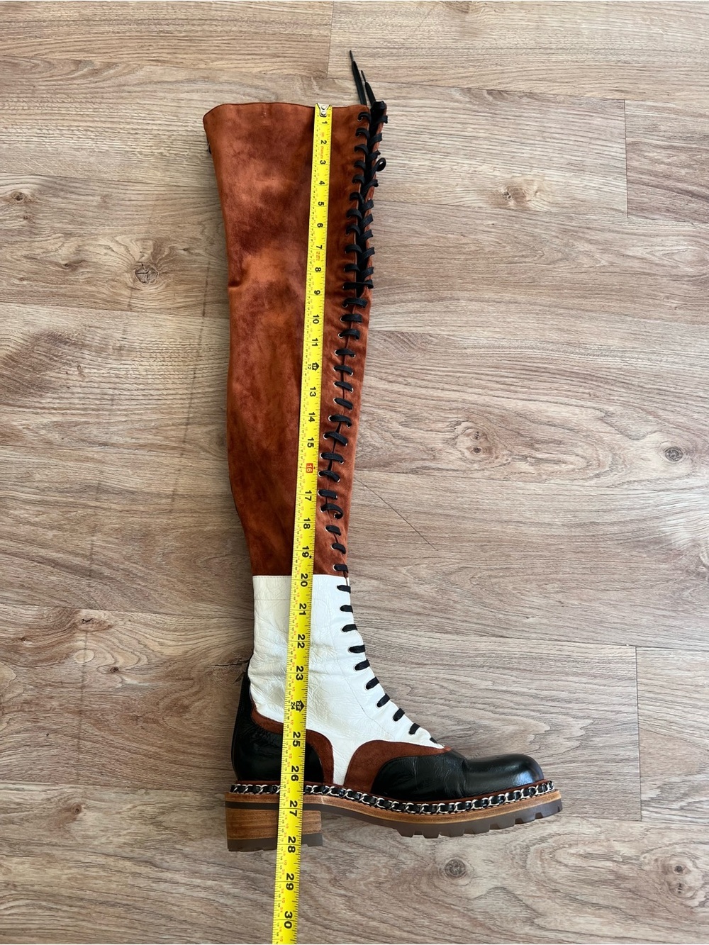 Chanel Fall 2015 Oxford Over The Knee Suede And Leather Runway Boots Size 39. - Picture 9 of 10